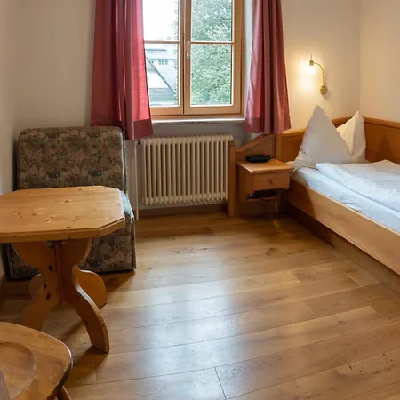 Fruehstueckspension Haus Mayr *